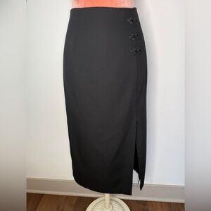 Ellen Ashley Vintage Black Pencil Skirt with Floral Accents
Size 12